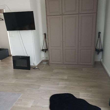 Un Temps Pour Soi Apartment Chateauroux Ngoại thất bức ảnh