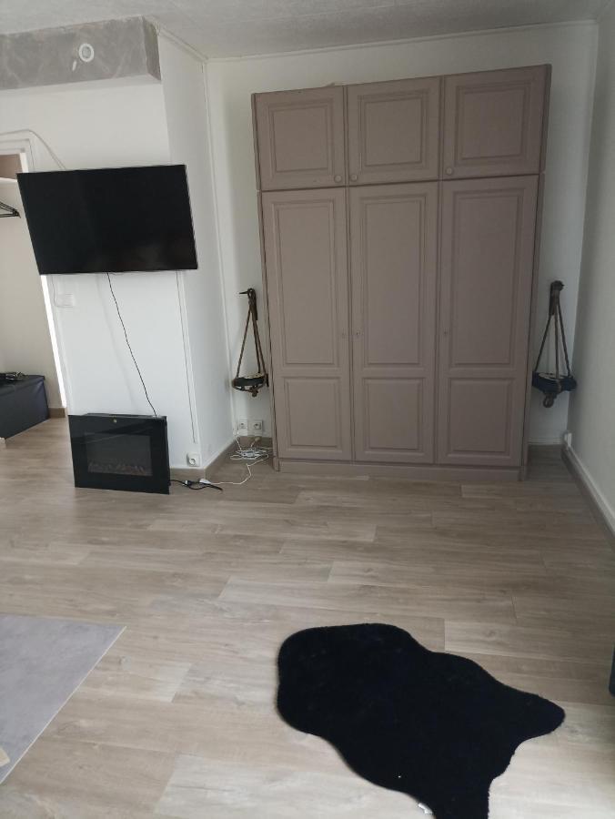 Un Temps Pour Soi Apartment Chateauroux Ngoại thất bức ảnh